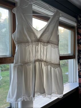 Women's Lace Trim White Chemise Nightdress